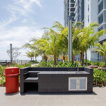 Aisi3 Studio Seaview At Tanjung Lumpur Kuantan Ngoại thất bức ảnh